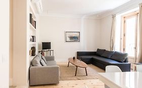 Impressive Apartment In Madrid Center By Batuecas